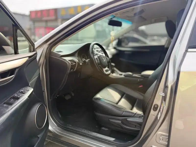 Lexus NX 2015 200 AWD Sport Edition — миниатюра 11