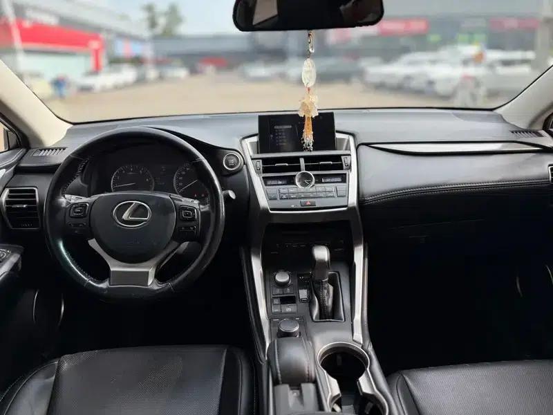 Lexus NX 2015 200 AWD Sport Edition — миниатюра 9