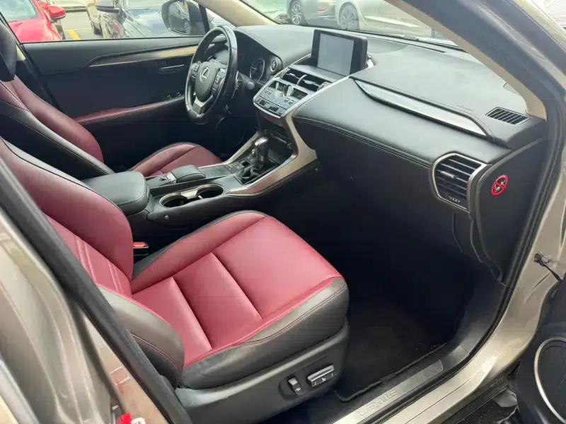 Lexus NX 2017 300h FWD Sport Edition — миниатюра 4