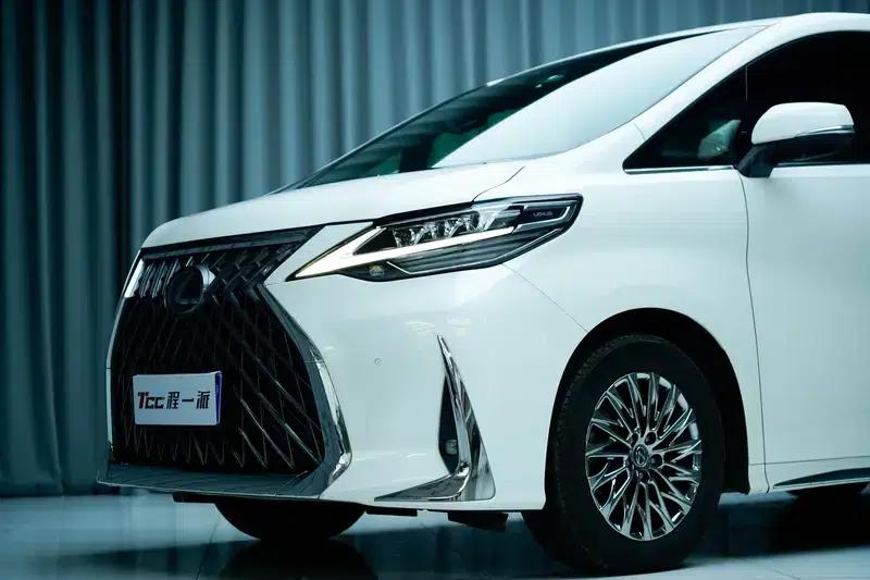 Lexus LM 2020 2.5L Automatic 4WD 4-Seater (Parallel Import) — миниатюра 7