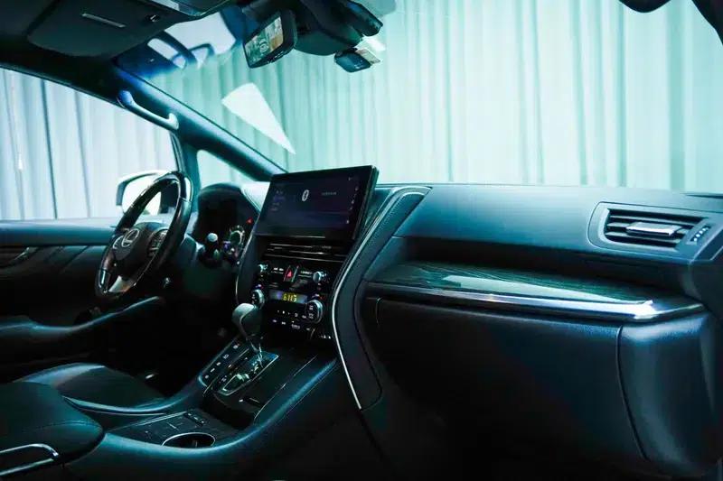 Lexus LM 2020 2.5L Automatic 4WD 4-Seater (Parallel Import) — миниатюра 8