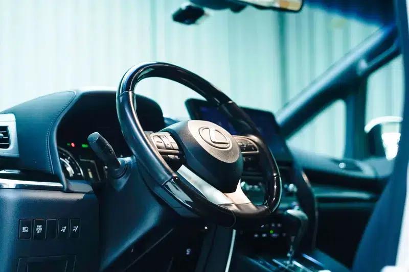 Lexus LM 2020 2.5L Automatic 4WD 4-Seater (Parallel Import) — миниатюра 9