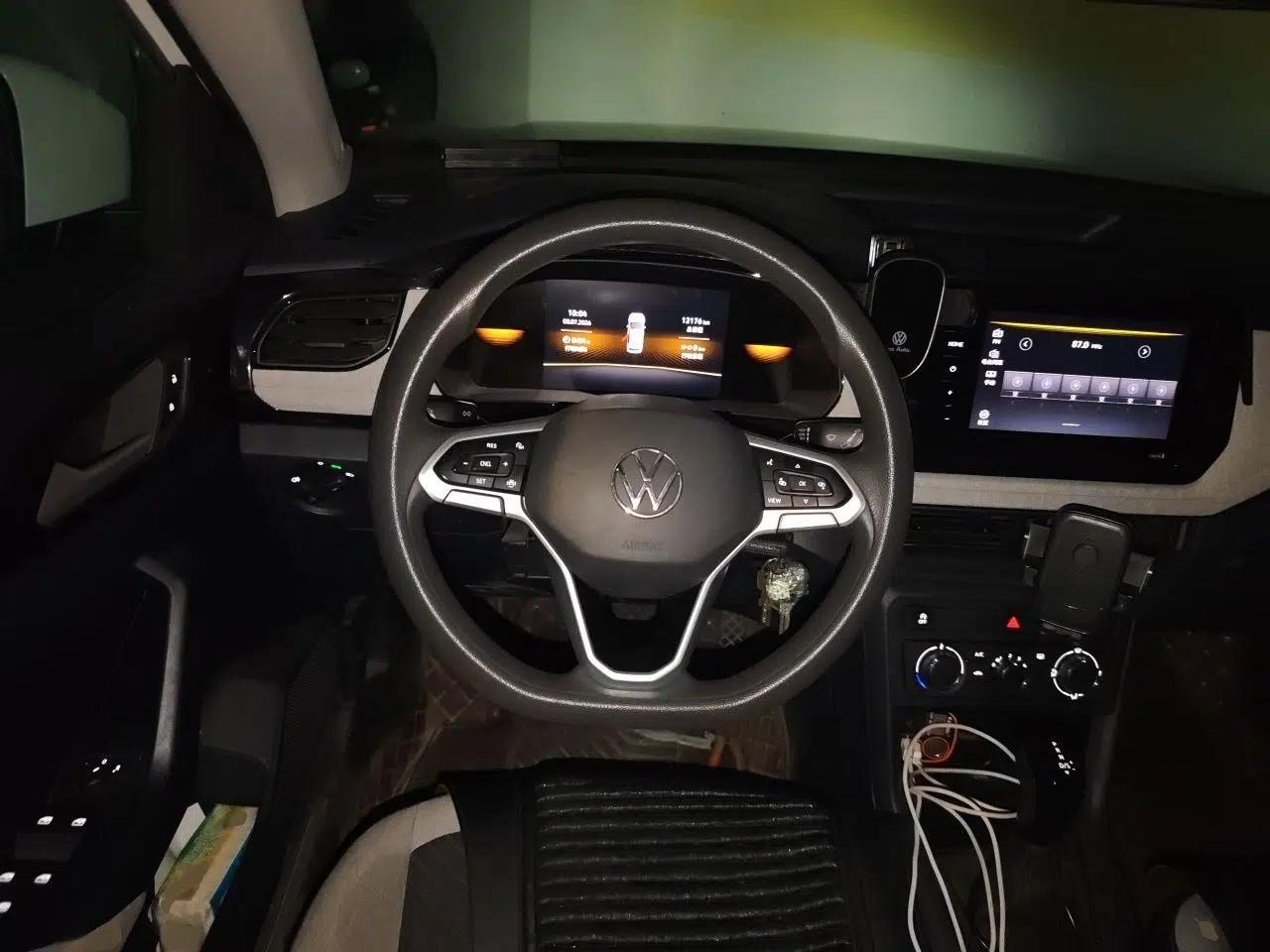 Volkswagen Tharu 2025 New Sharp 1.5L Sharp Edition — миниатюра 10