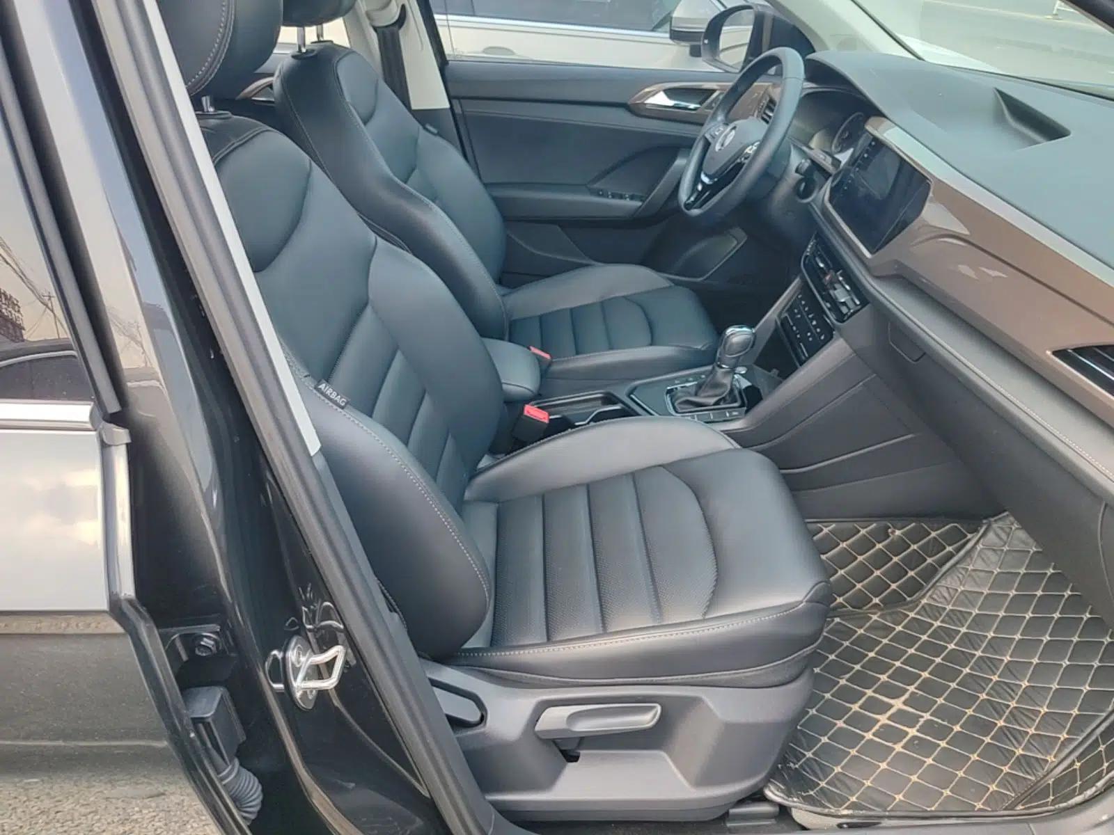Volkswagen Tharu 2021 280TSI Two-Wheel-Drive Luxury Plus Edition — миниатюра 19