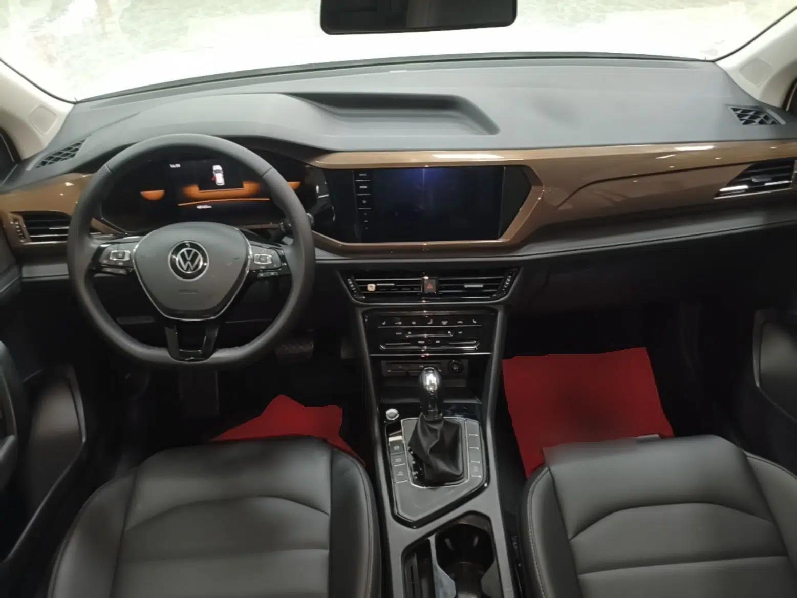Volkswagen Tharu 2022 330TSI Four-Wheel Drive Luxury Edition — миниатюра 12