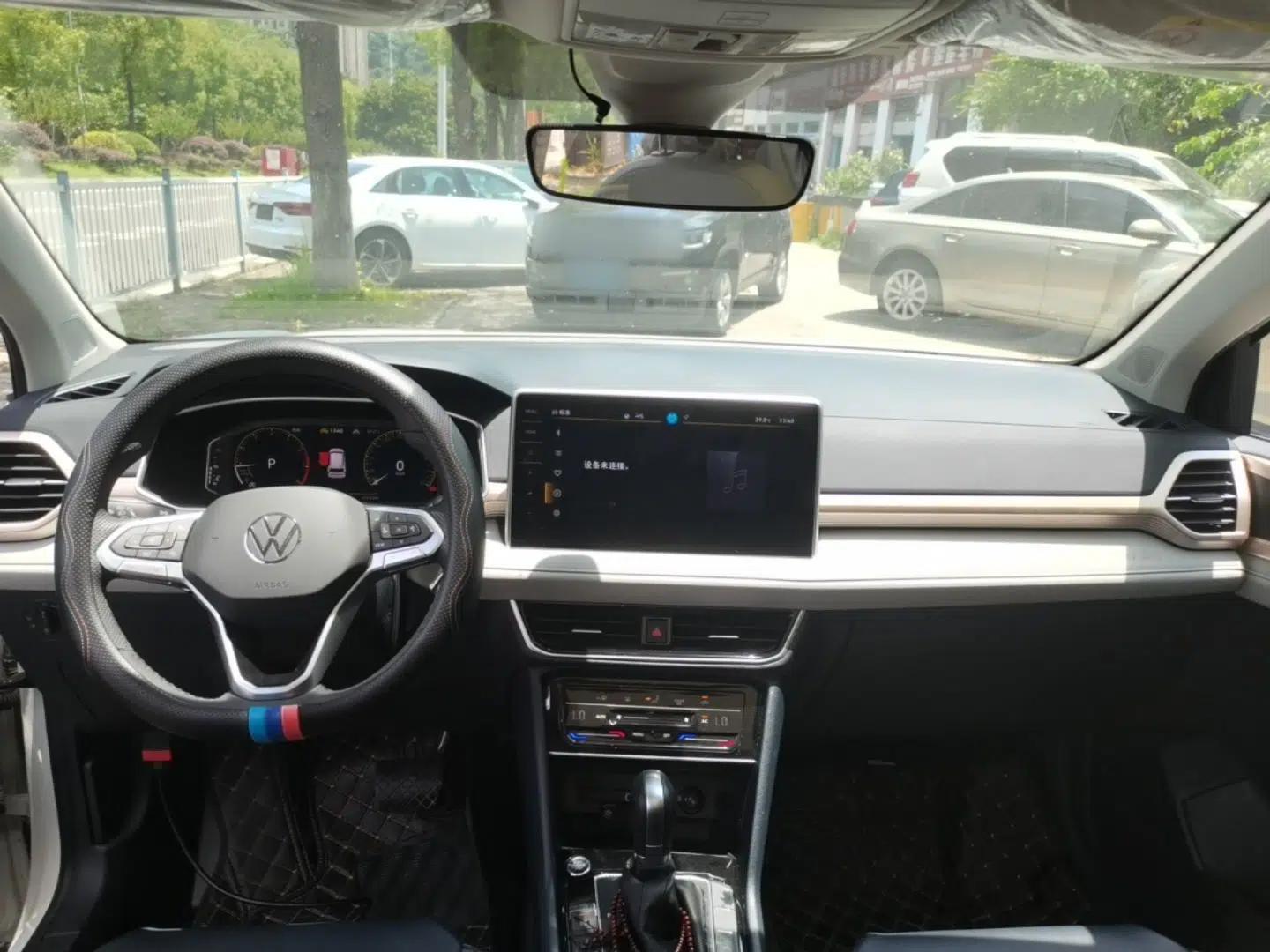 Volkswagen Tharu 2024 300TSI Two-Wheel-Drive Full Moon Edition — миниатюра 12