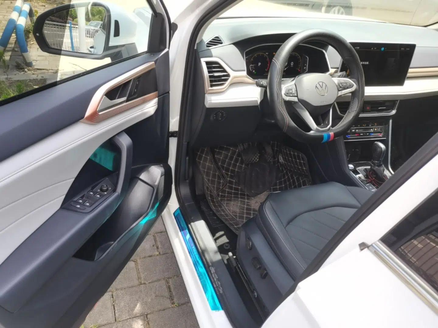 Volkswagen Tharu 2024 300TSI Two-Wheel-Drive Full Moon Edition — миниатюра 18