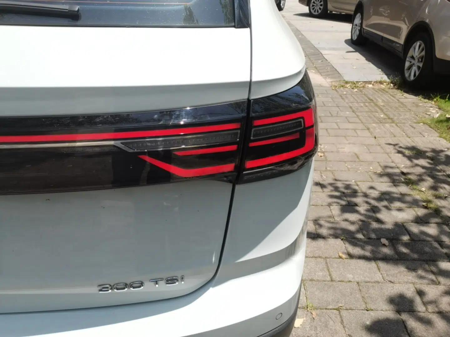 Volkswagen Tharu 2024 300TSI Two-Wheel-Drive Full Moon Edition — миниатюра 9