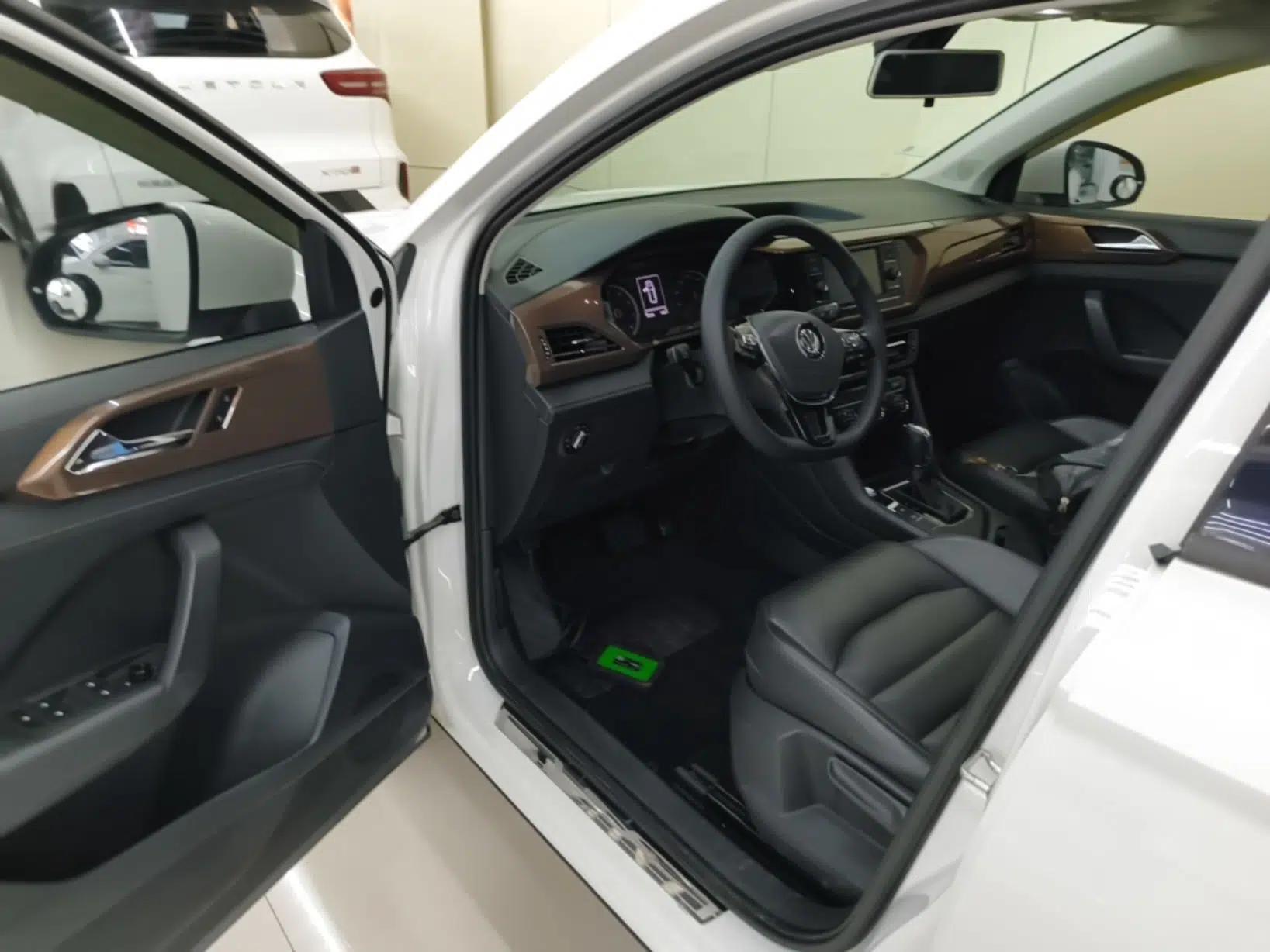 Volkswagen Tharu 2019 280TSI Two-Wheel Drive Comfort Edition China VI Standard — миниатюра 18