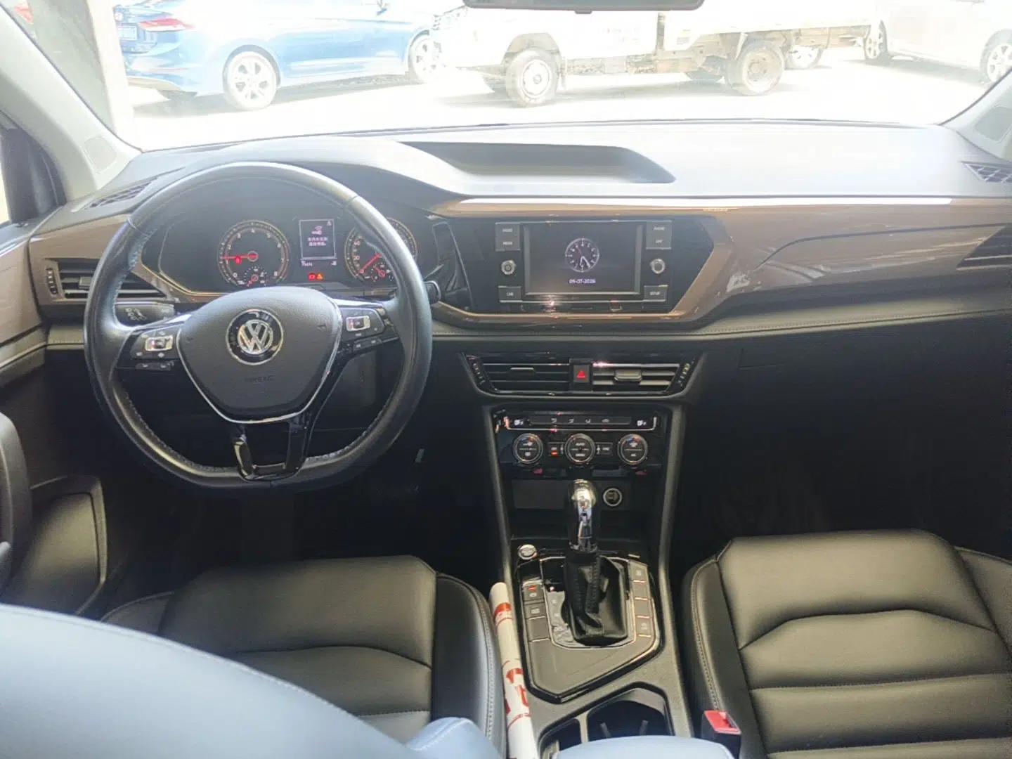 Volkswagen Tharu 2020 280TSI Two-Wheel Drive Comfort Edition China VI Standard — миниатюра 12