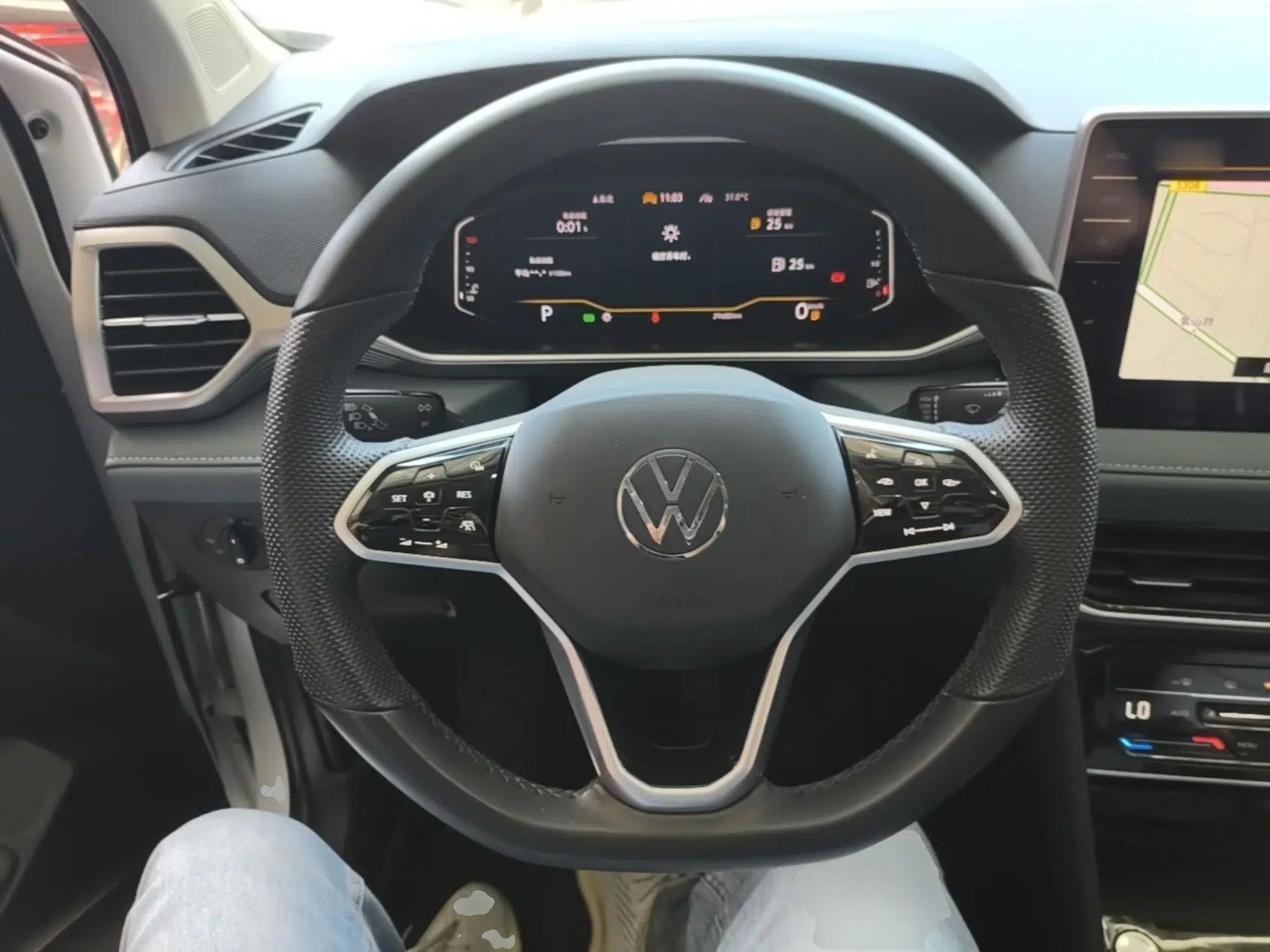 Volkswagen Tharu 2023 300TSI Two-Wheel-Drive Full Moon Edition — миниатюра 13