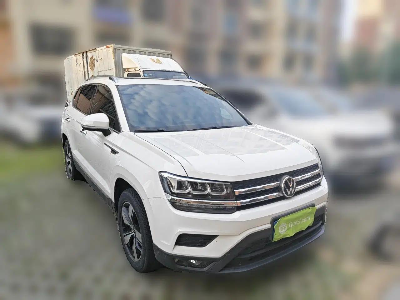 Volkswagen Tharu 2021 280TSI Two-Wheel Drive Comfort Edition — миниатюра 3