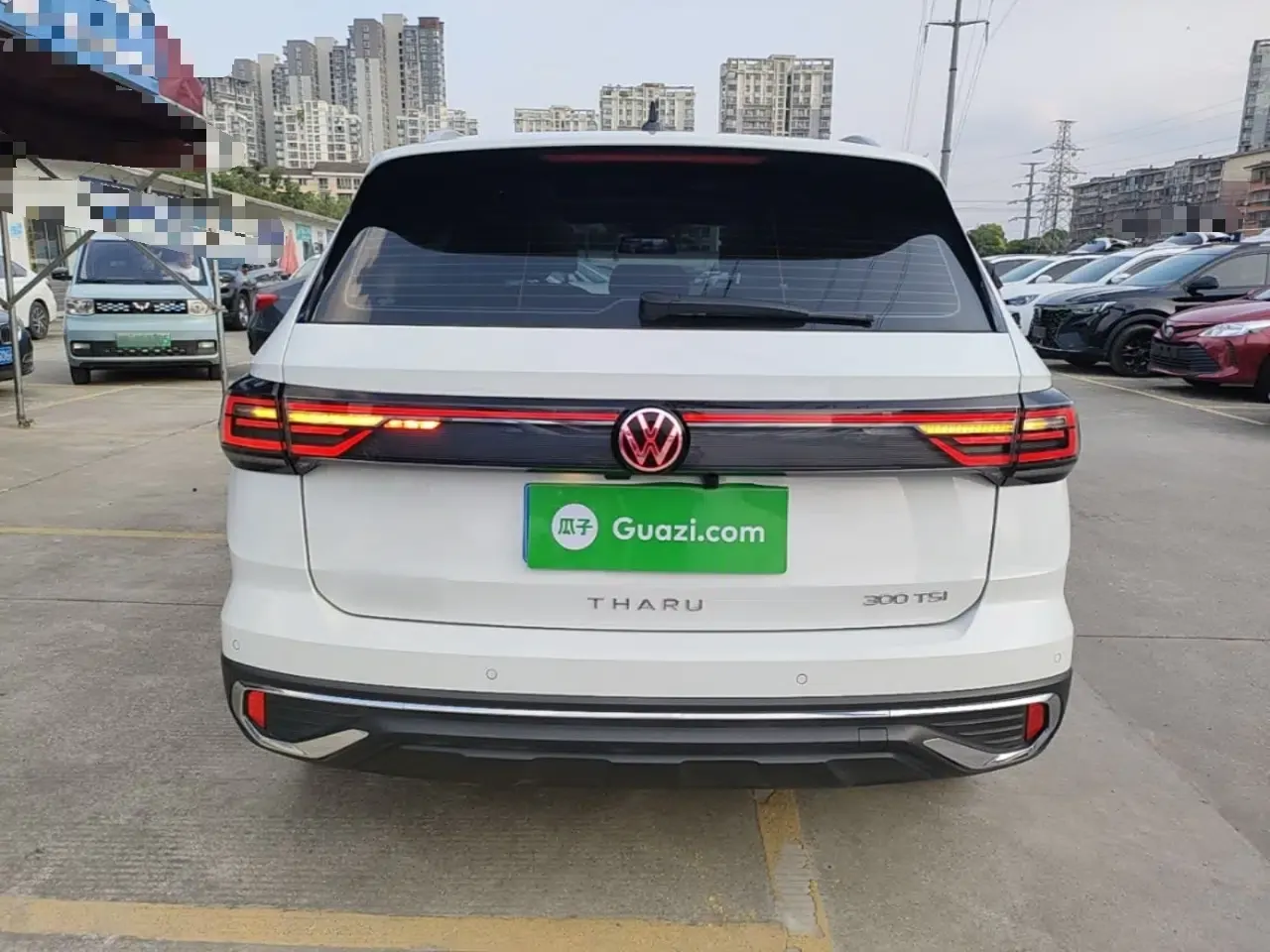 Volkswagen Tharu 2023 300TSI Two-Wheel-Drive Moonlight Edition — миниатюра 5