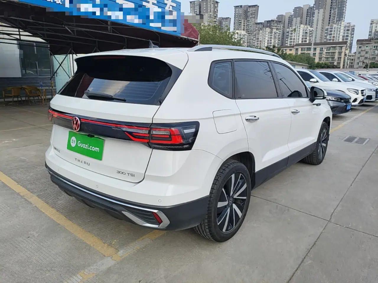 Volkswagen Tharu 2023 300TSI Two-Wheel-Drive Moonlight Edition — миниатюра 6