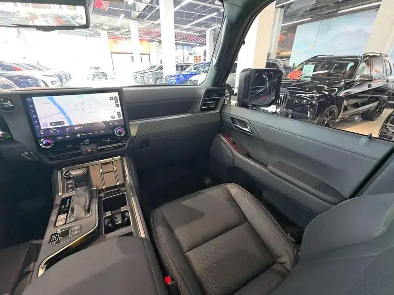 Lexus GX 2024 550h Overtrail Peak Edition — миниатюра 11