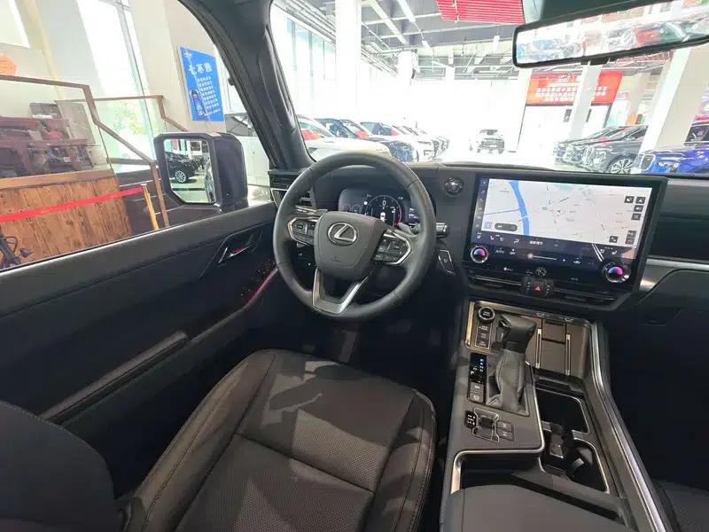 Lexus GX 2024 550h Overtrail Peak Edition — миниатюра 20