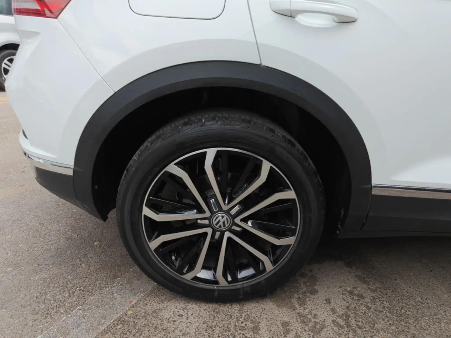 Volkswagen T-ROC 2020 280TSI DSG Two-Wheel Drive Comfort Version — миниатюра 11