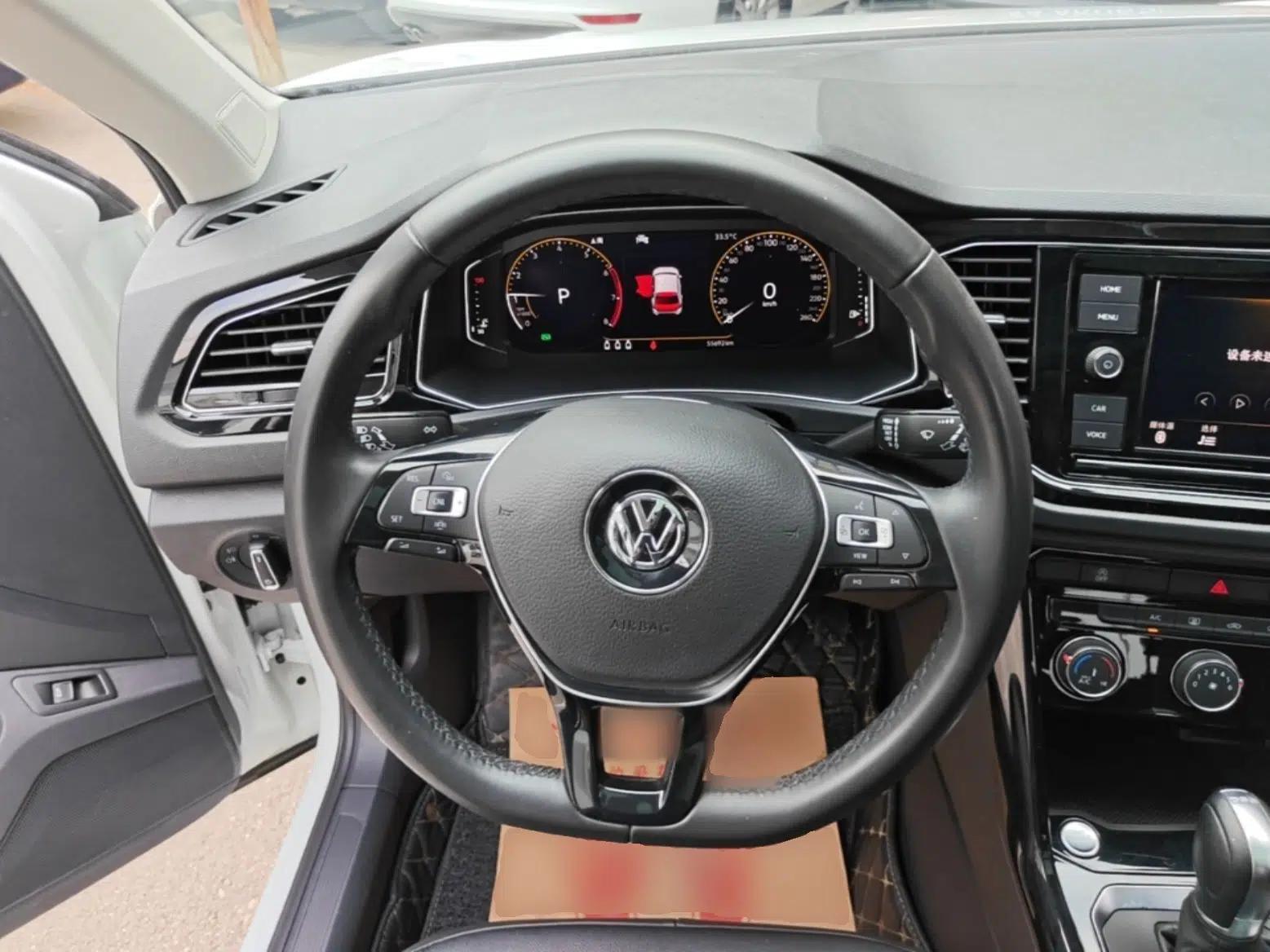 Volkswagen T-ROC 2020 280TSI DSG Two-Wheel Drive Comfort Version — миниатюра 13