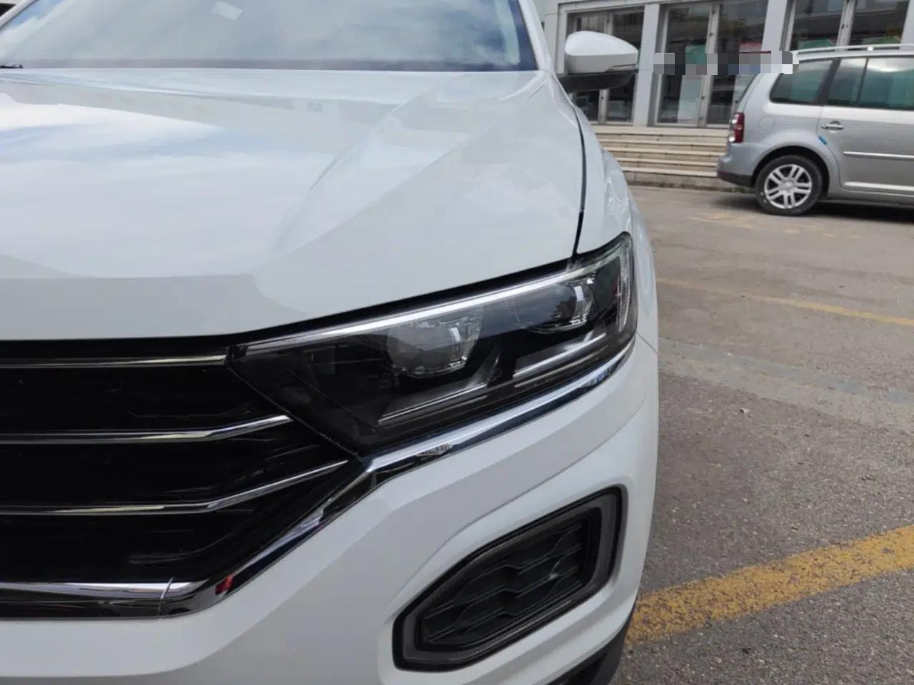 Volkswagen T-ROC 2020 280TSI DSG Two-Wheel Drive Comfort Version — миниатюра 8