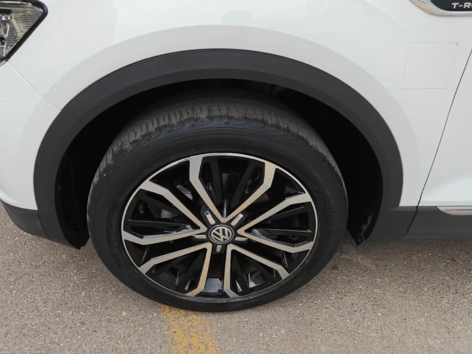 Volkswagen T-ROC 2020 280TSI DSG Two-Wheel Drive Comfort Version — миниатюра 10