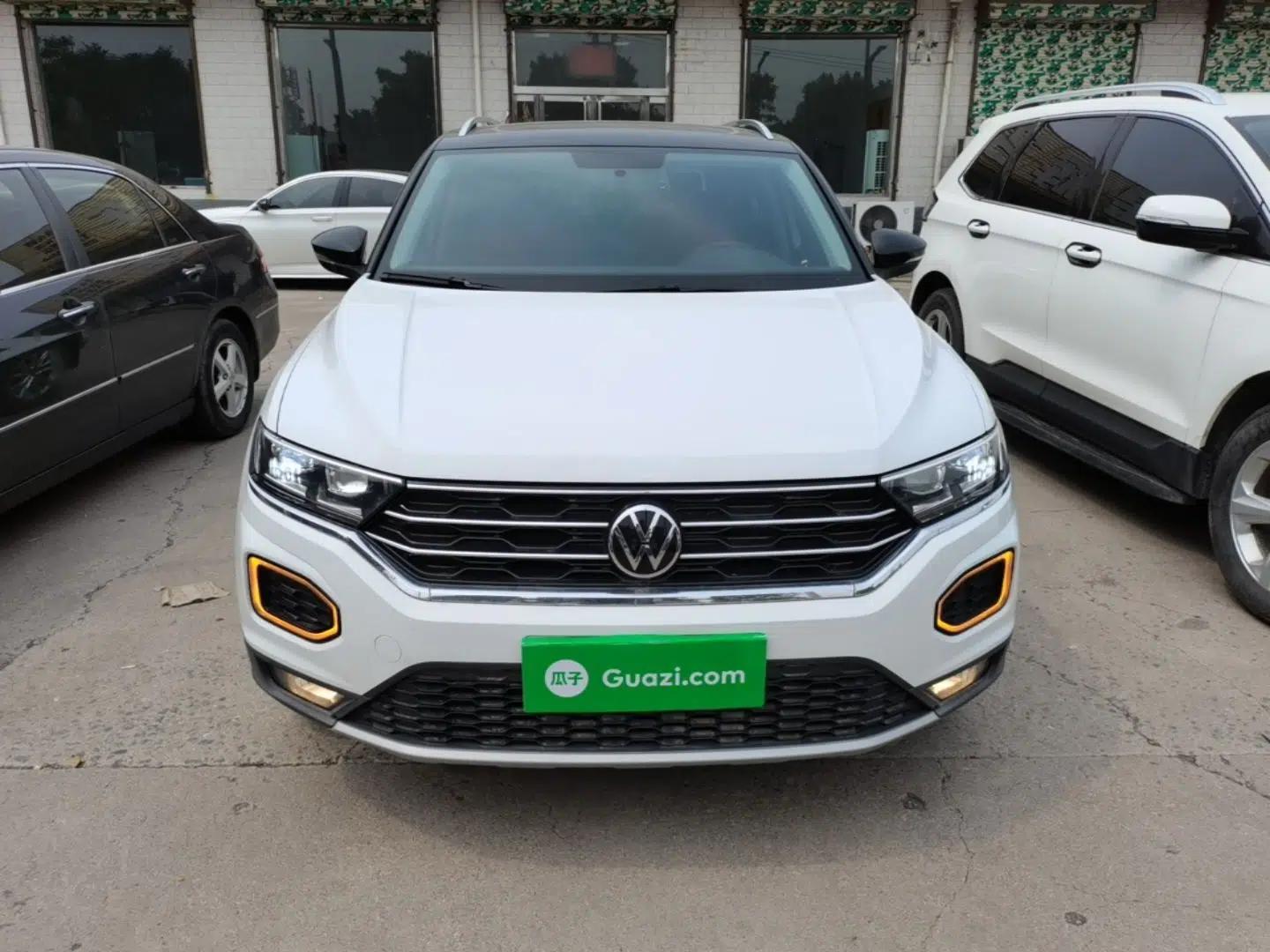 Volkswagen T-ROC 2021 280TSI DSG Two-Wheel Drive Elite Connect Edition — миниатюра 2
