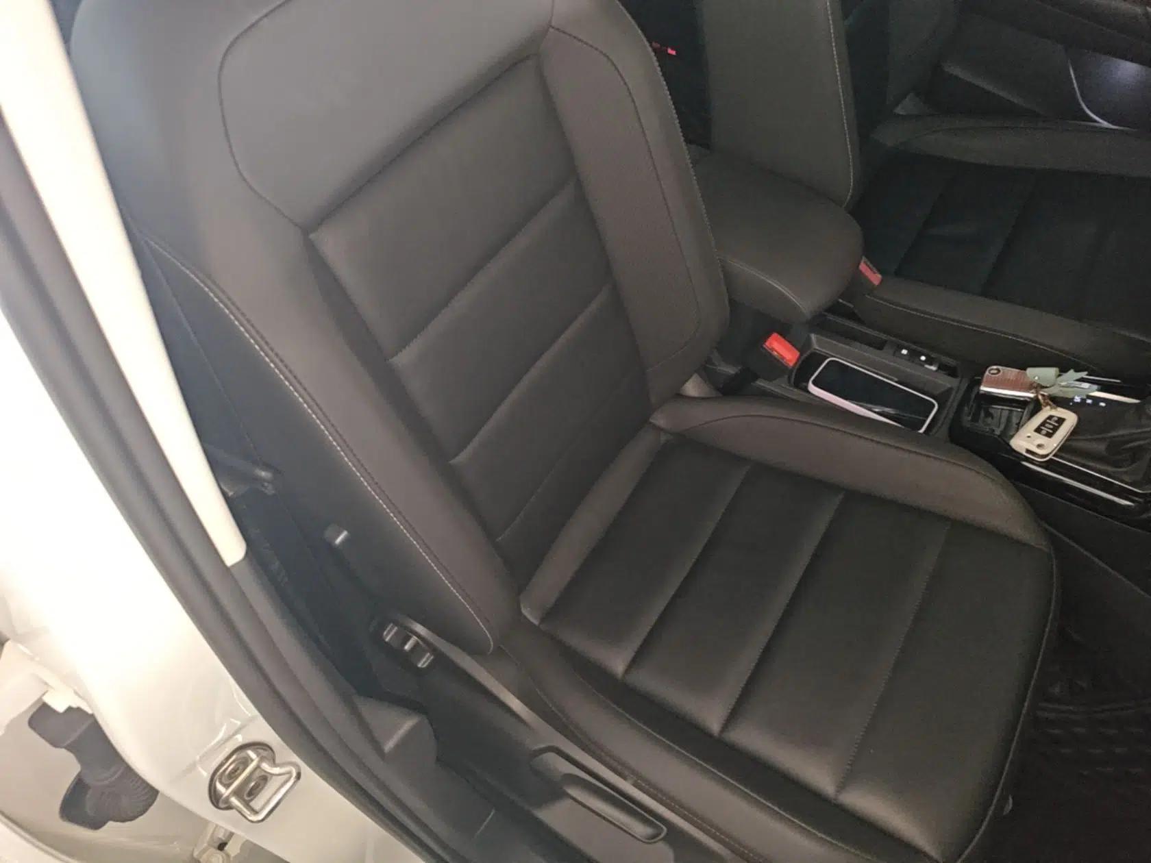 Volkswagen T-ROC 2020 280TSI DSG Two-Wheel Drive Comfort Version — миниатюра 19