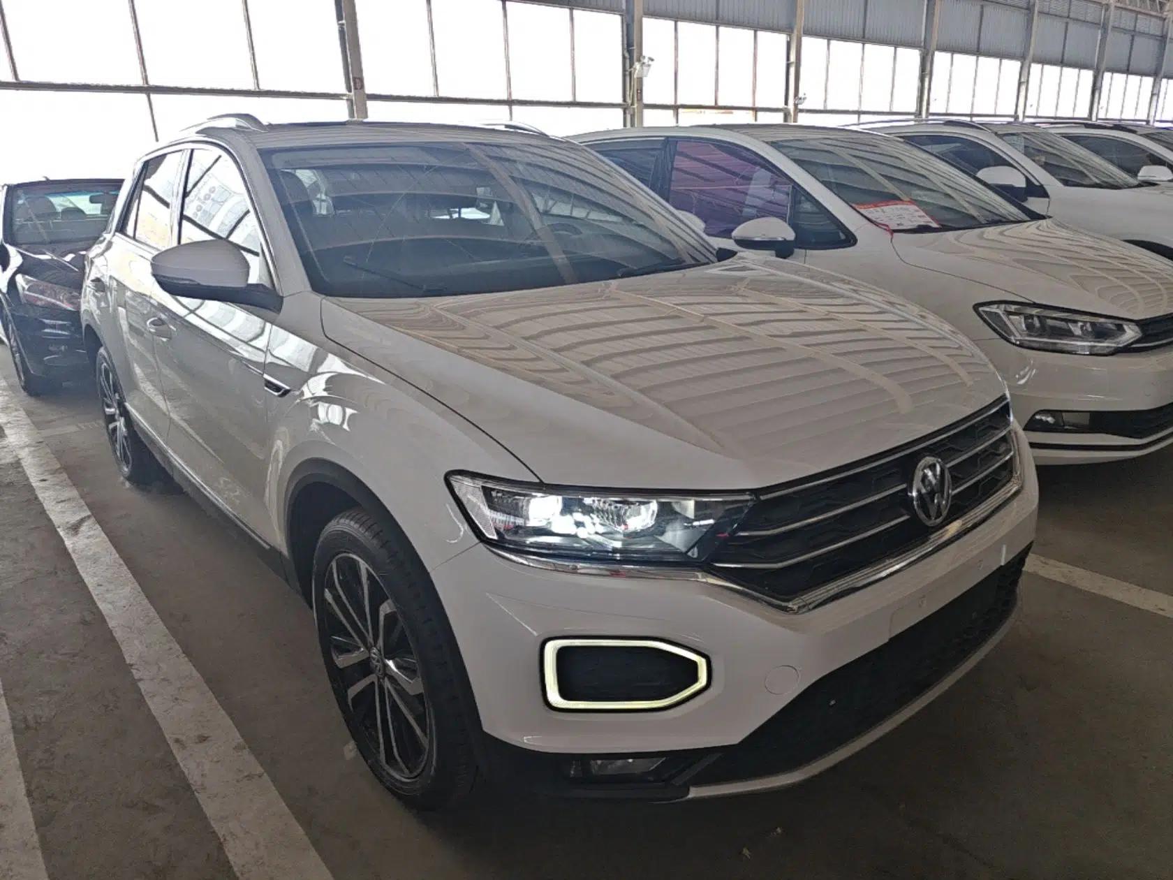 Volkswagen T-ROC 2020 280TSI DSG Two-Wheel Drive Comfort Version — миниатюра 3