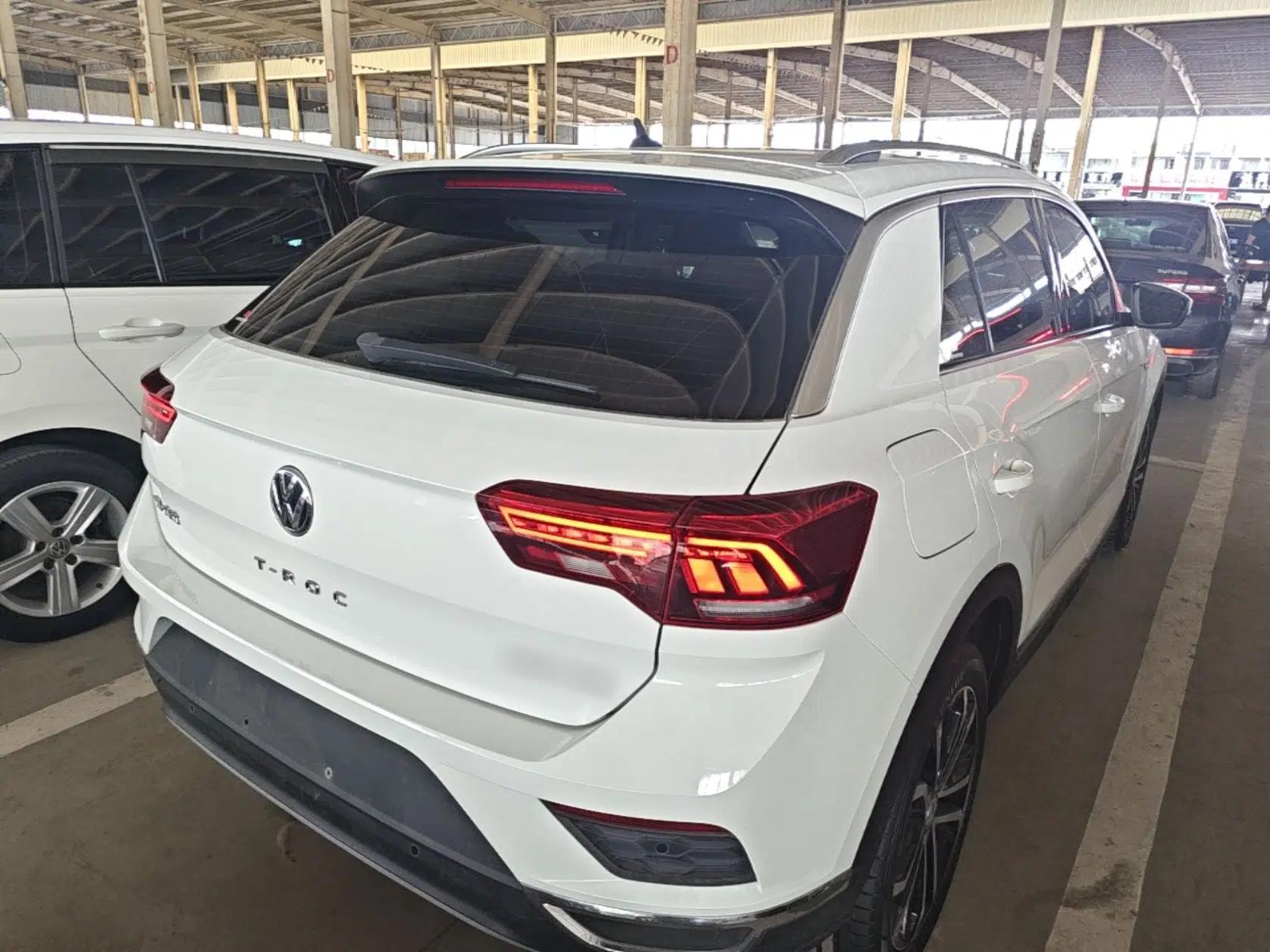 Volkswagen T-ROC 2020 280TSI DSG Two-Wheel Drive Comfort Version — миниатюра 6