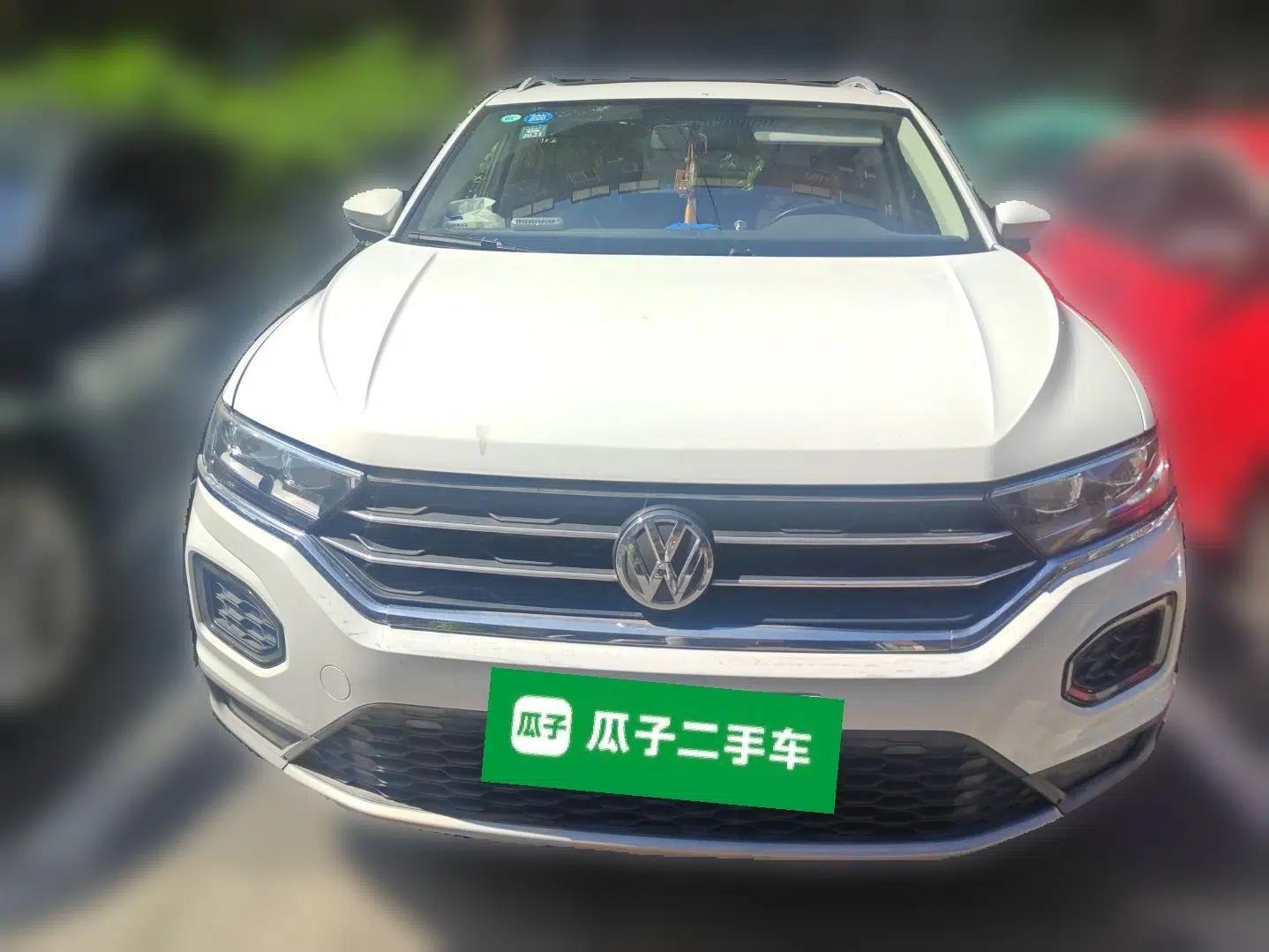 Volkswagen T-ROC 2018 230TSI DSG Two-Wheel Drive Advanced Version China V Standard — миниатюра 2