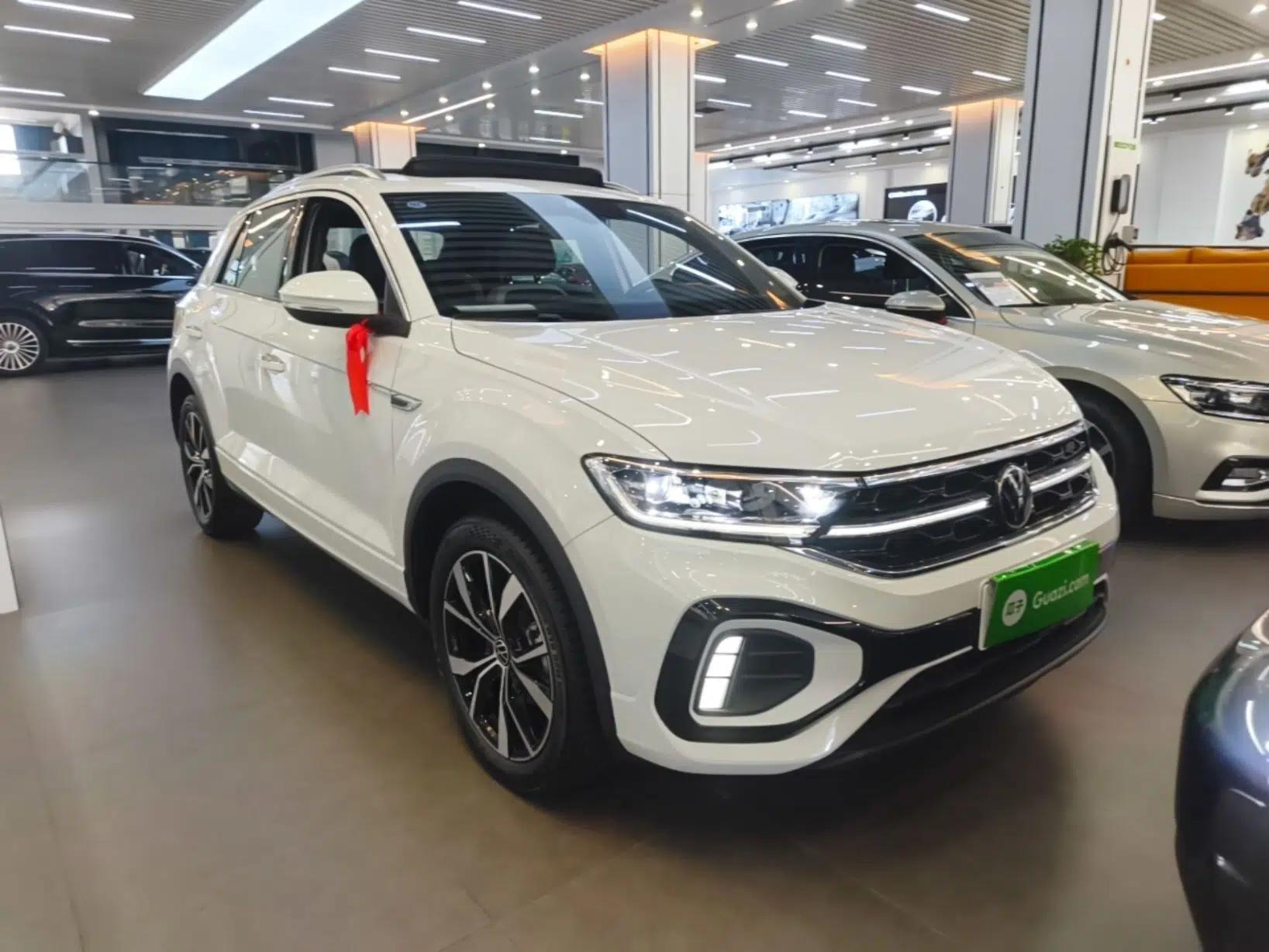 Volkswagen T-ROC 2025 300TSI DSG Two-Wheel Drive Chen Guang Edition — миниатюра 3