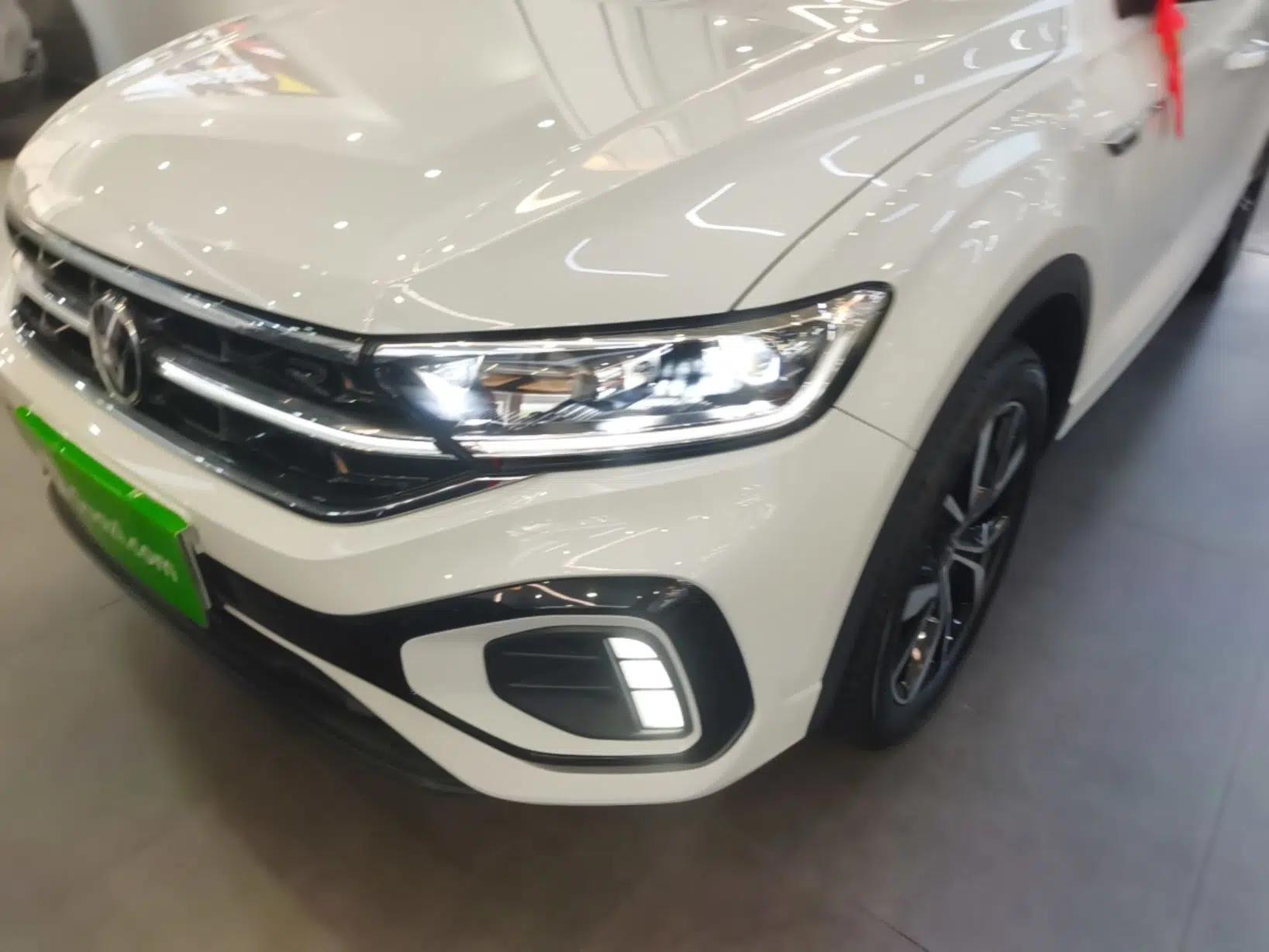 Volkswagen T-ROC 2025 300TSI DSG Two-Wheel Drive Chen Guang Edition — миниатюра 8
