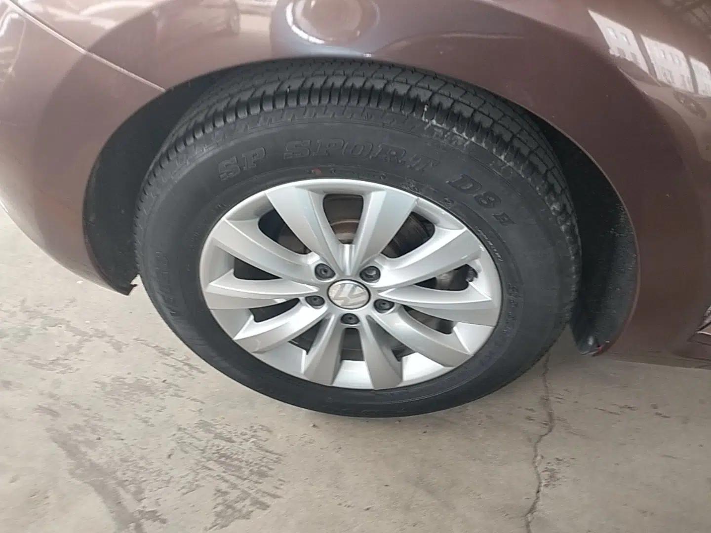 Volkswagen Beetle 2015 180TSI model — миниатюра 11