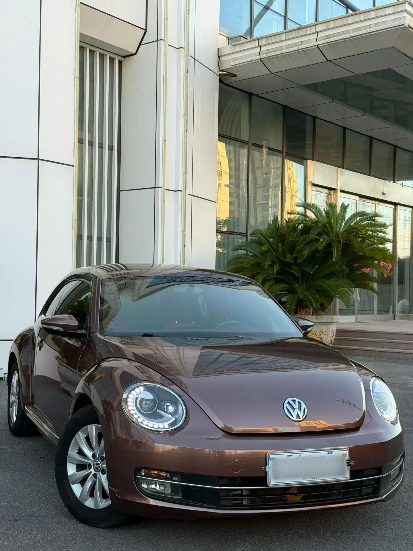 Volkswagen Beetle 2015 180TSI model — миниатюра 12