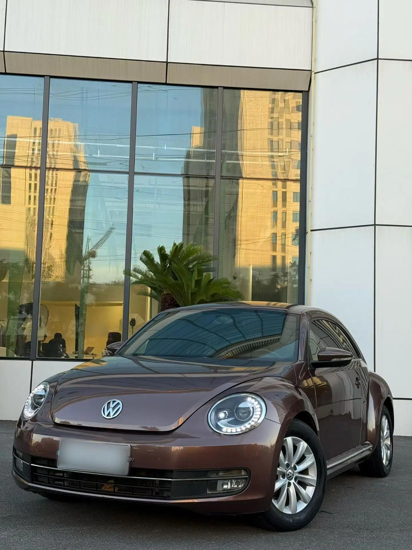 Volkswagen Beetle 2015 180TSI model — миниатюра 13