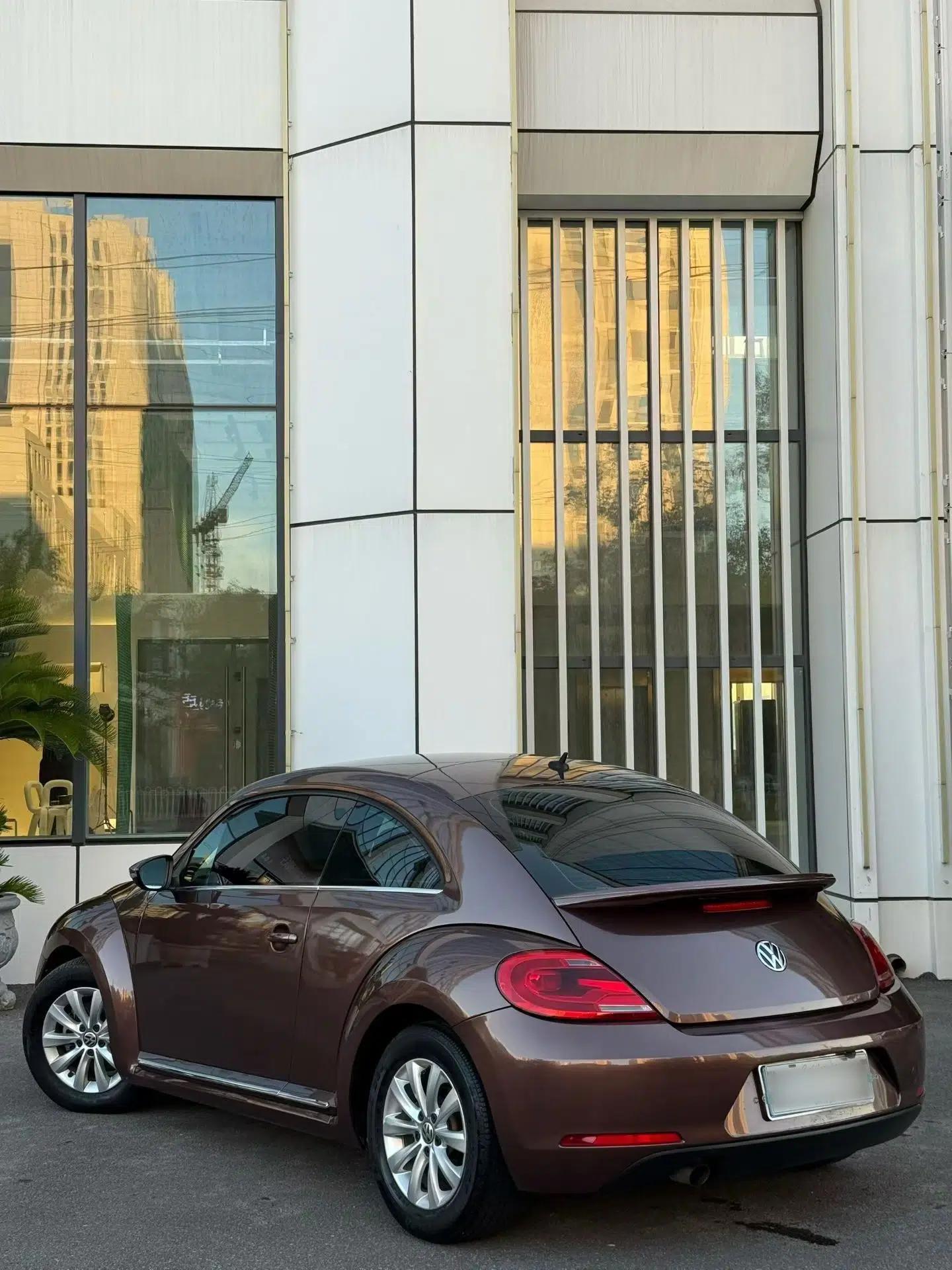 Volkswagen Beetle 2015 180TSI model — миниатюра 19