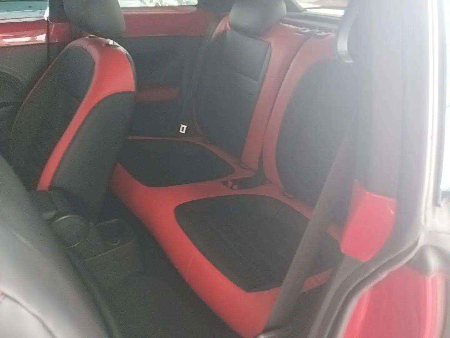 Volkswagen Beetle 2015 180TSI model — миниатюра 29