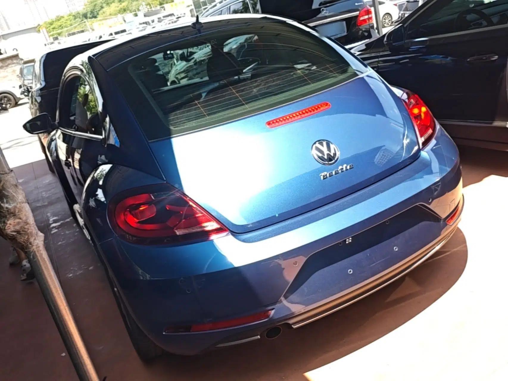Volkswagen Beetle 2018 180TSI Yile Model — миниатюра 13