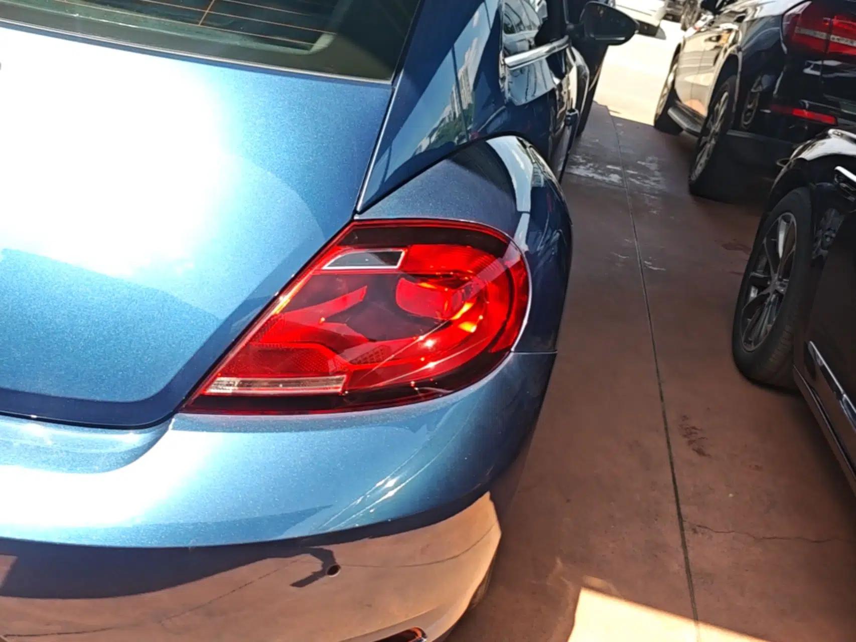 Volkswagen Beetle 2018 180TSI Yile Model — миниатюра 9
