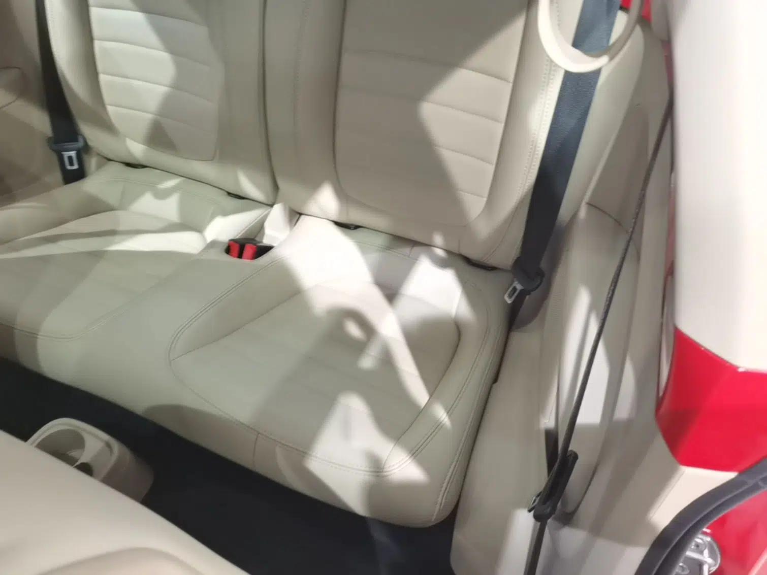 Volkswagen Beetle 2018 180TSI Shangle Model — миниатюра 25