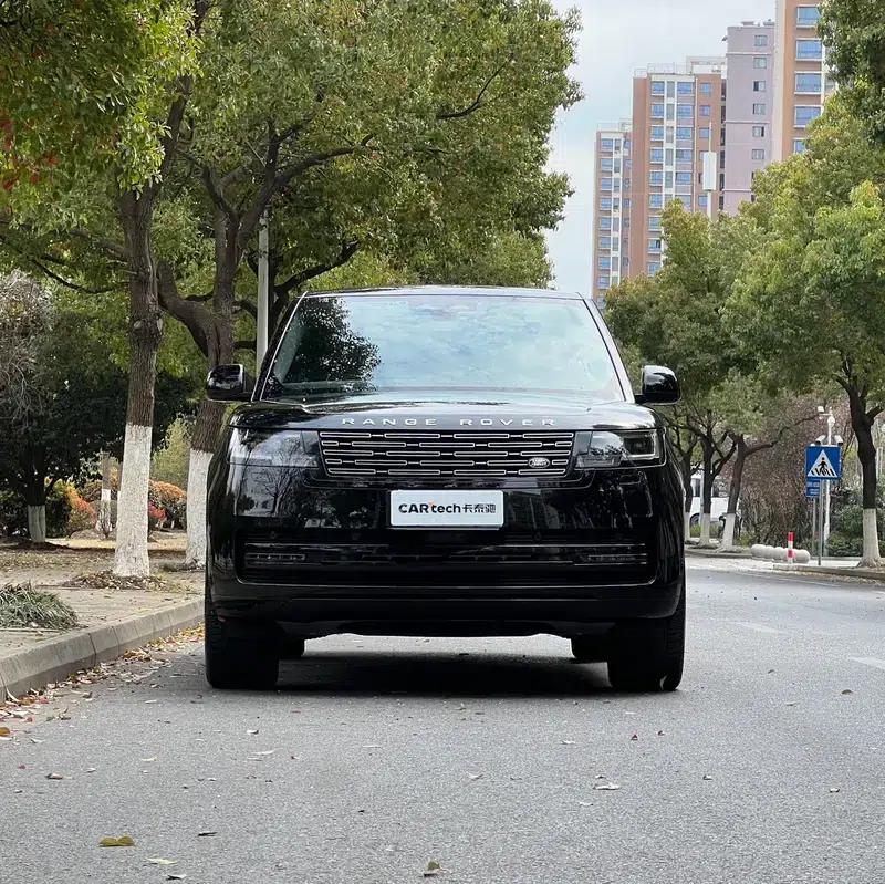 Range Rover 2023 3.0 L6 360PS Grand Edition — миниатюра 2