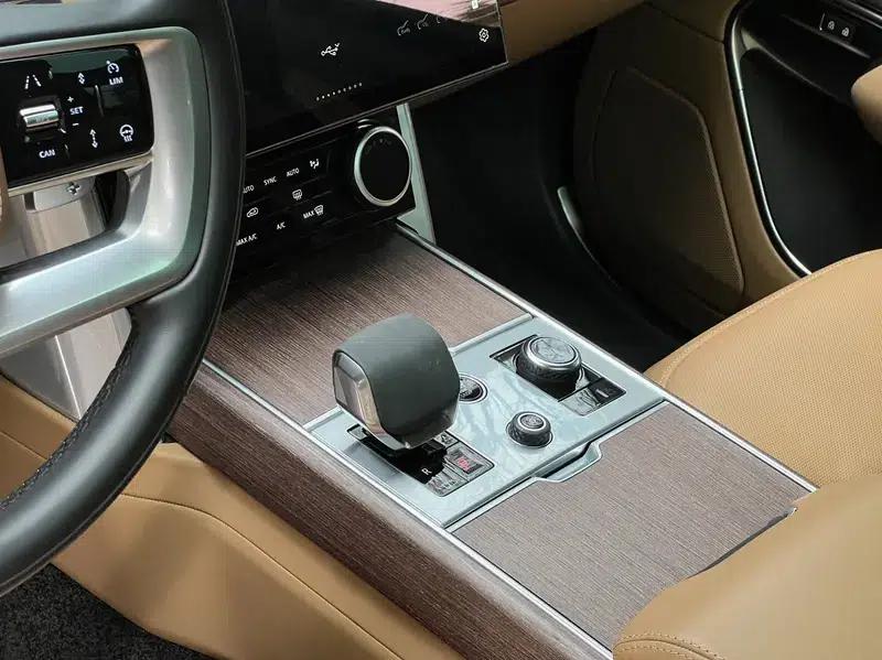 Range Rover 2023 3.0 L6 360PS Grand Edition — миниатюра 12