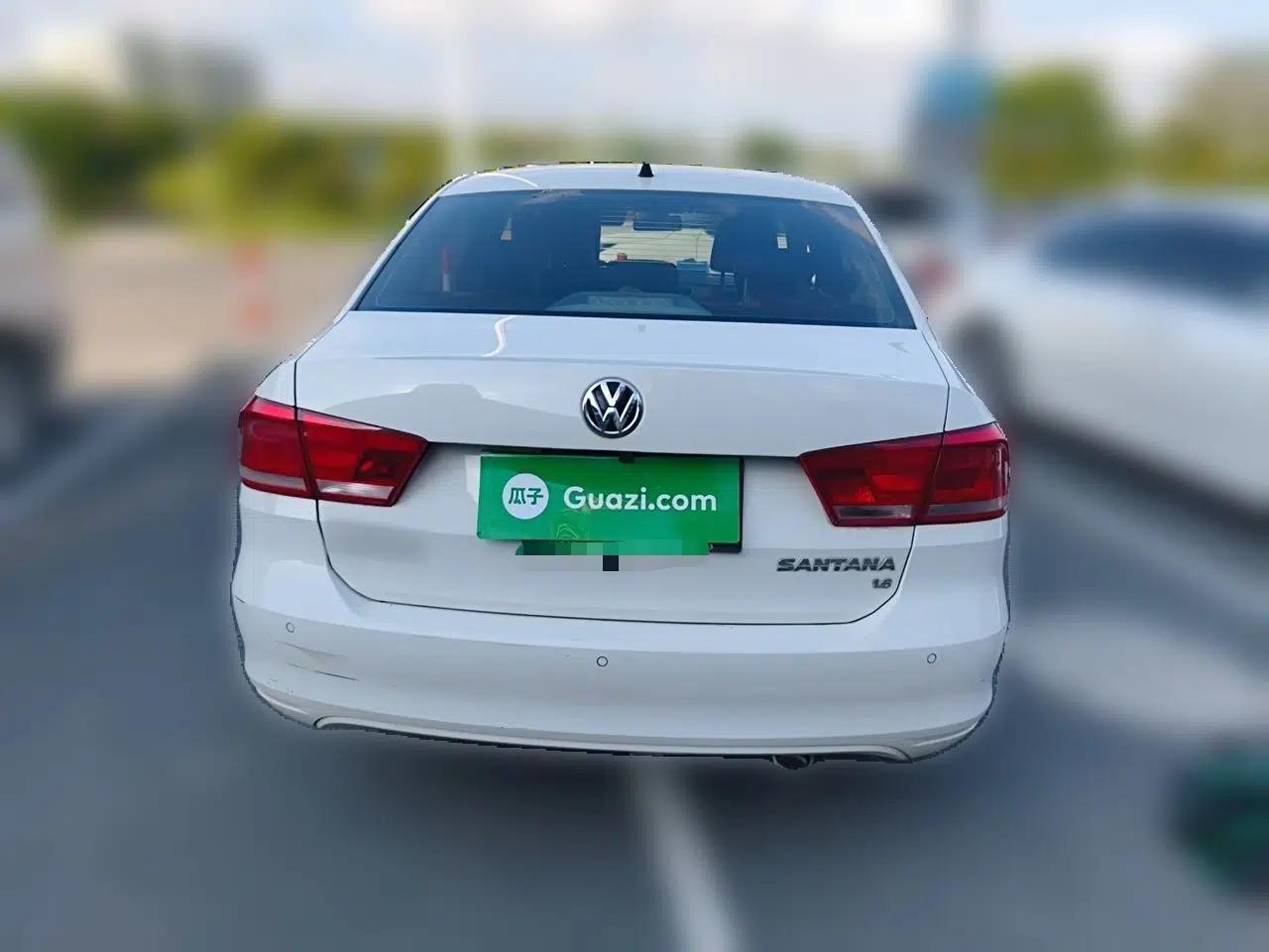 Volkswagen Santana 2015 1.6L Manual Fashion Edition — миниатюра 5