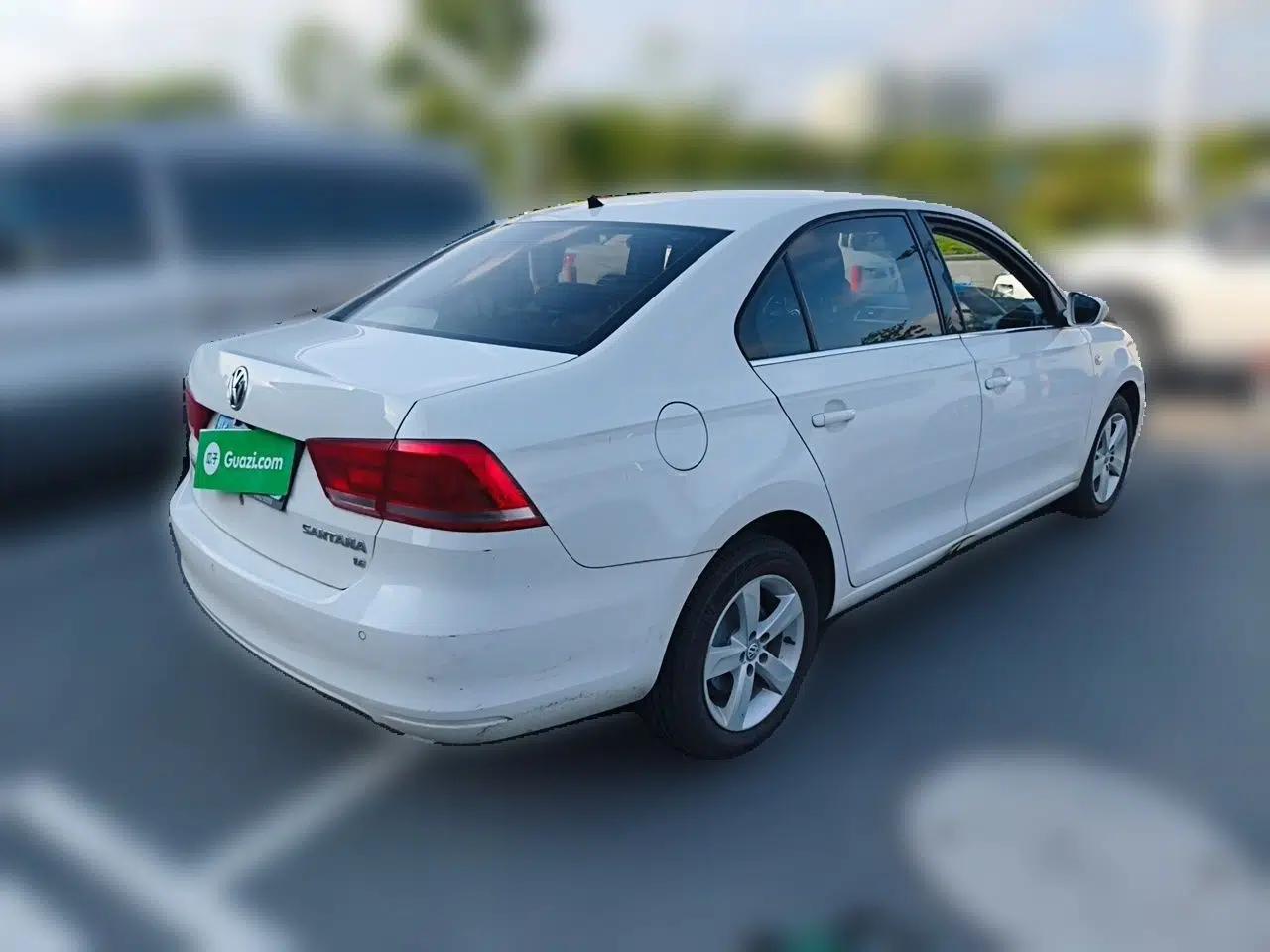 Volkswagen Santana 2015 1.6L Manual Fashion Edition — миниатюра 6