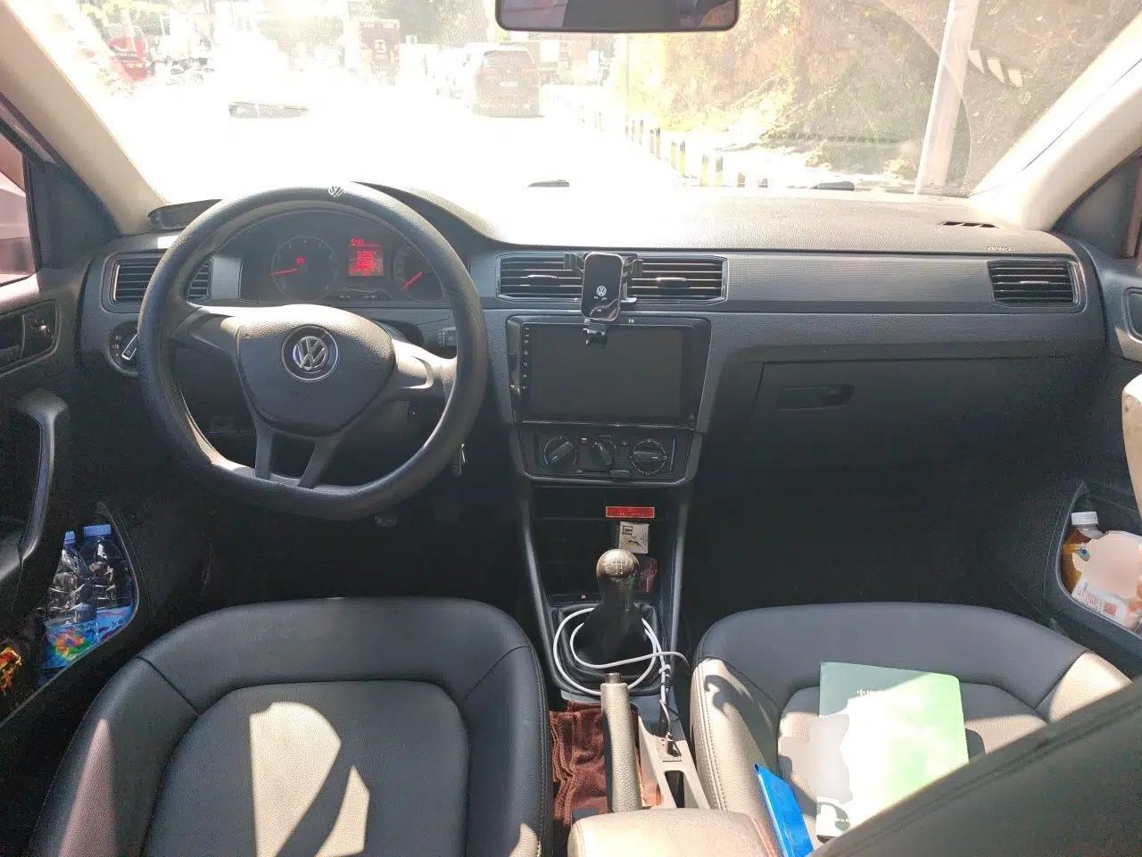 Volkswagen Santana 2019 1.5L Manual Fashion Edition China VI Standard — миниатюра 9