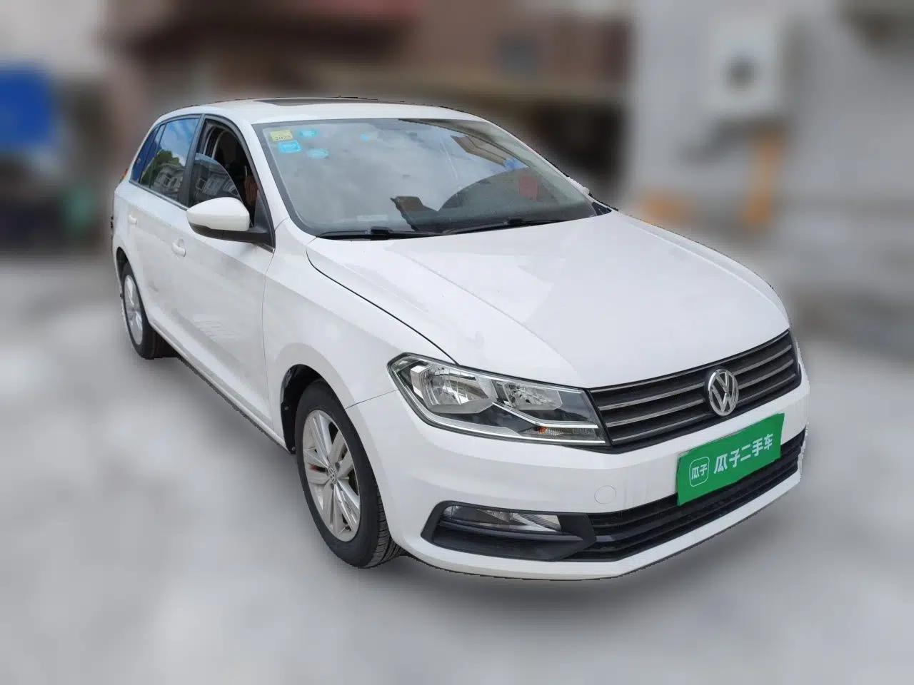 Volkswagen Santana 2015 Haval H6 1.6L Automatic Comfort Model — миниатюра 3