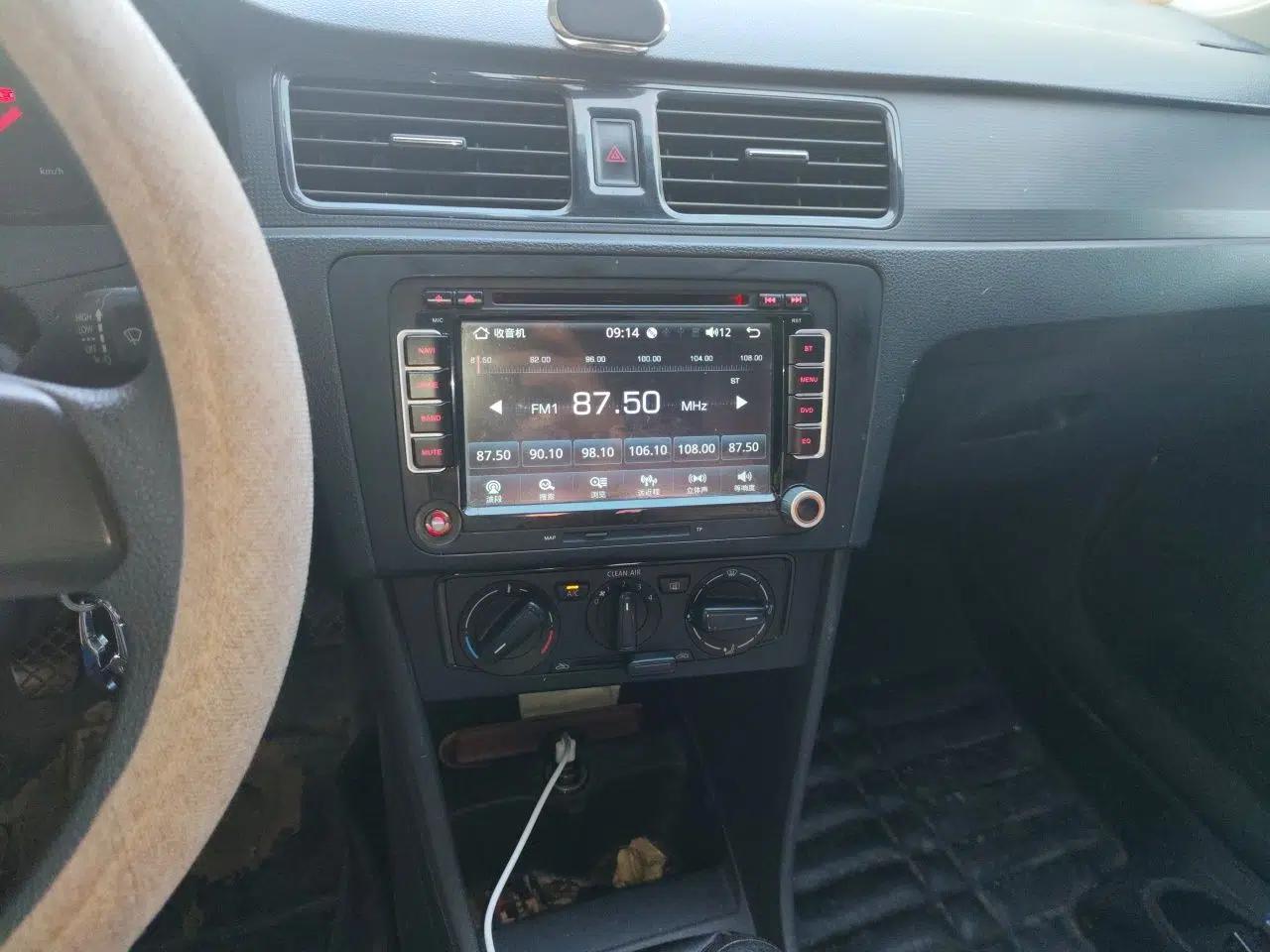 Volkswagen Santana 2015 1.6L Manual Fashion Edition — миниатюра 13