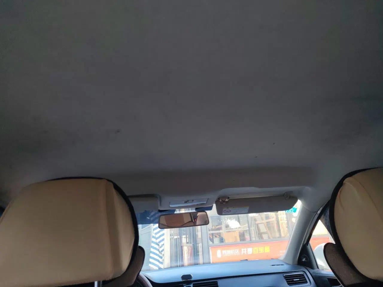Volkswagen Santana 2015 1.6L Manual Fashion Edition — миниатюра 18