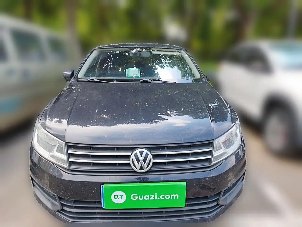 Volkswagen Santana 2016 1.6L Manual Fashion Edition — миниатюра 2