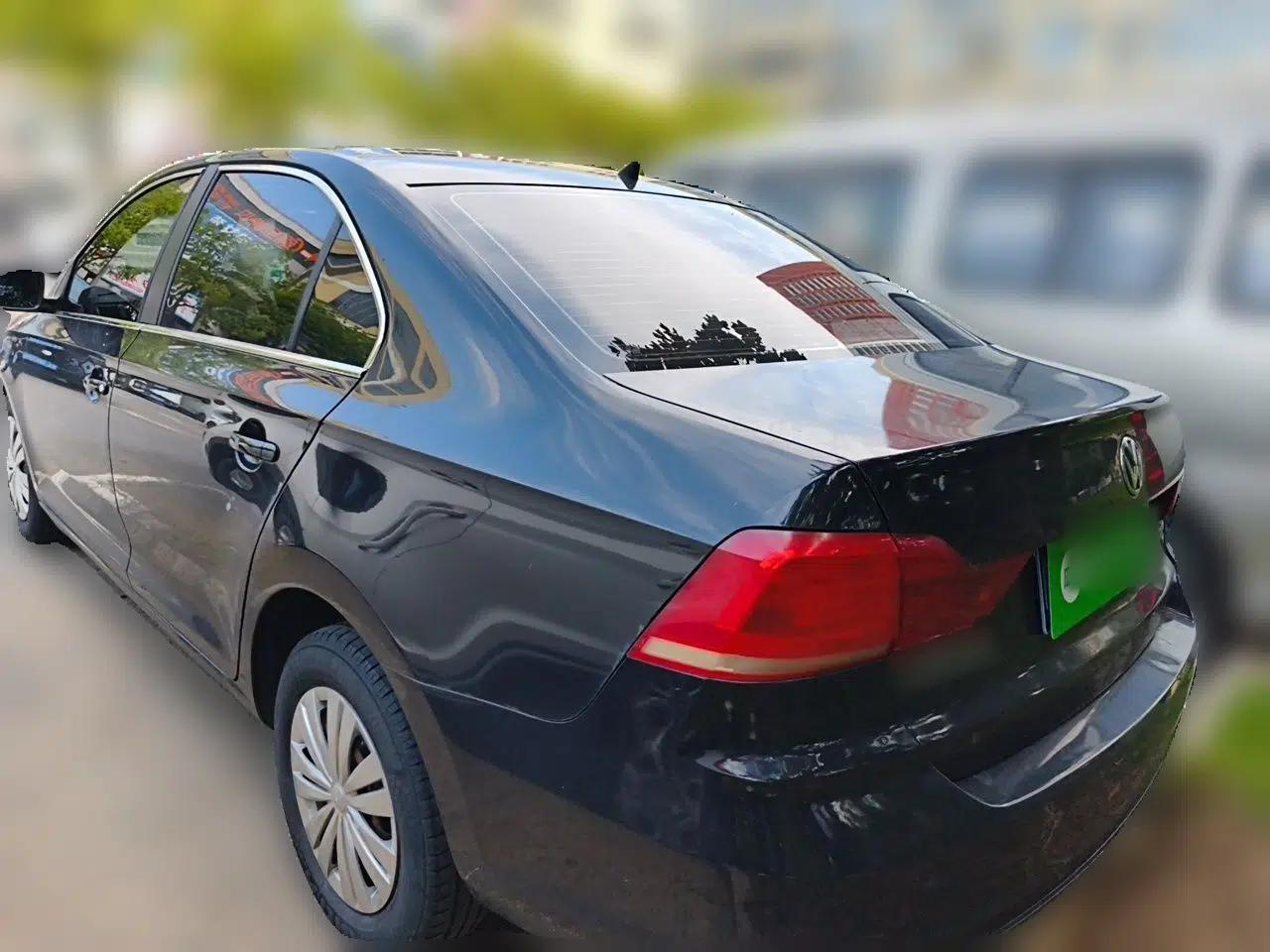 Volkswagen Santana 2016 1.6L Manual Fashion Edition — миниатюра 4