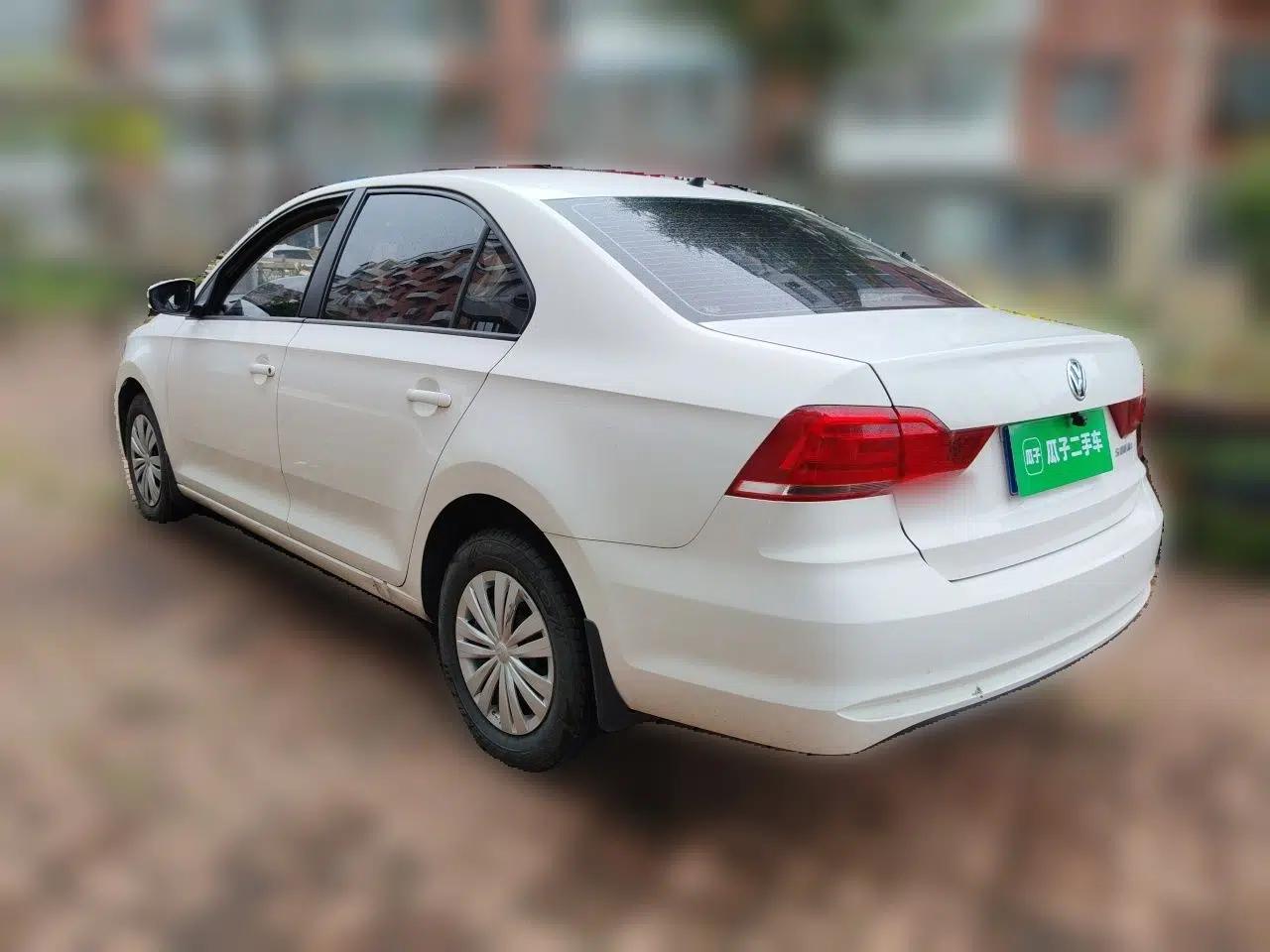 Volkswagen Santana 2019 1.5L Manual Fashion Edition China VI Standard — миниатюра 4